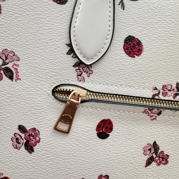 coach Gallery Tote Bag With Ladybug Floral Print cu271 - Picture 6 of 8